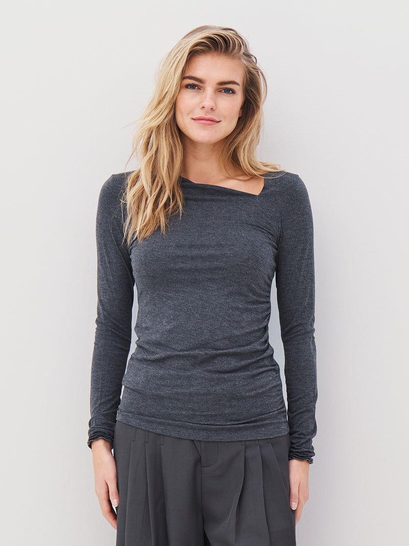 NÜ ADELE T-skjorte Topper og t-skjorter 901 Grey