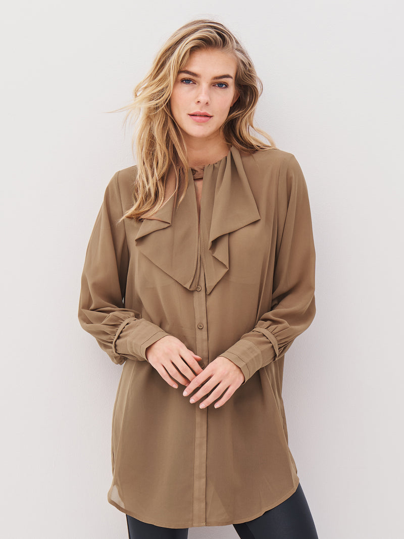 NÜ ASTRID lang skjorte Skjorter 220 Camel