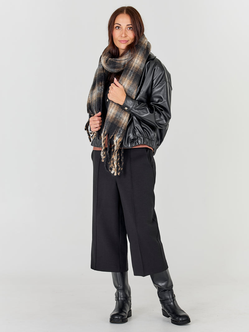 NÜ Aya skjerf Accessoirer Svart mix