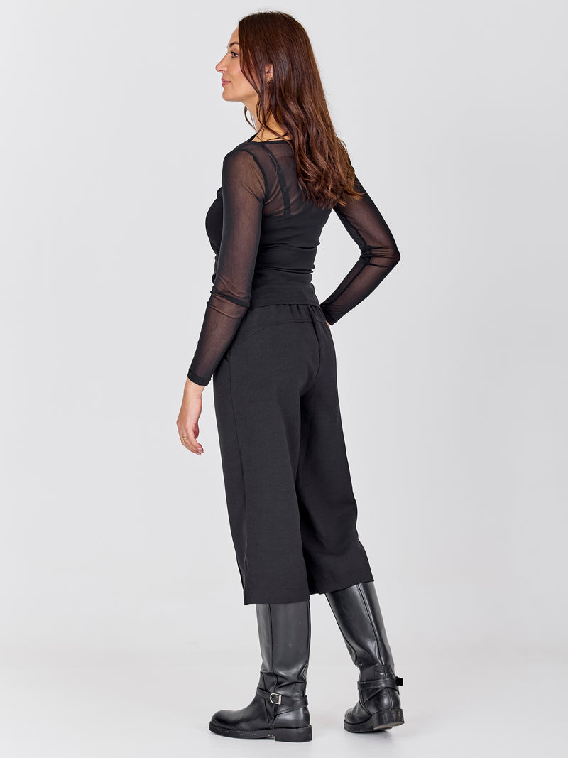 NÜ BETH l/s t-skjorte Topper og t-skjorter Svart