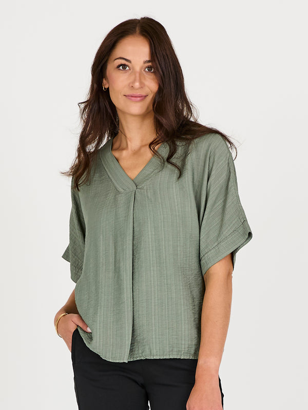 NÜ CINDA blouse Topper og t-skjorter 393 Army