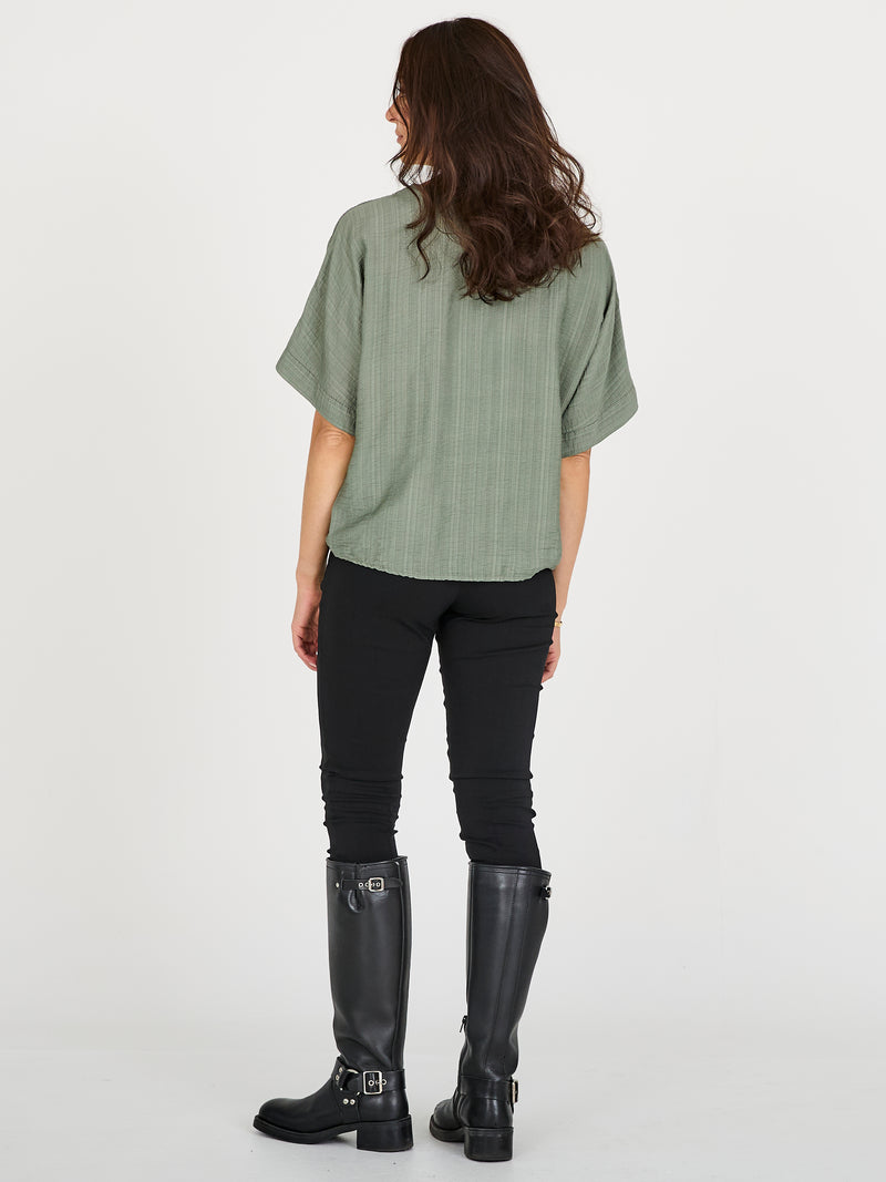 NÜ CINDA blouse Topper og t-skjorter 393 Army