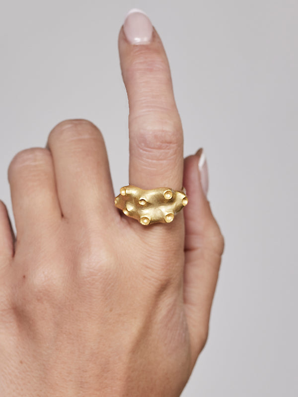 NÜ Moonwalk No. 1 ring Jewellery 011 Gold