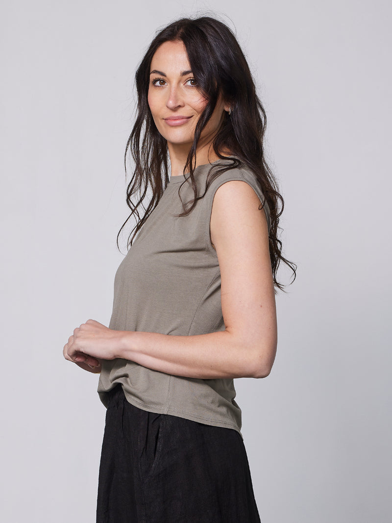 NÜ YASMI topp Topper og t-skjorter 230 Mud